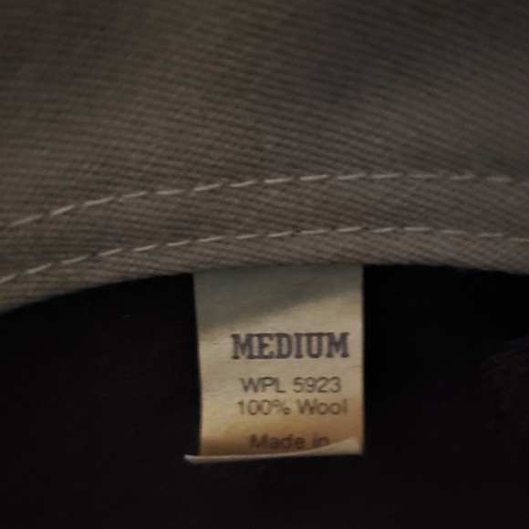 Dark Brown wool size Medium - Picture 4 of 6